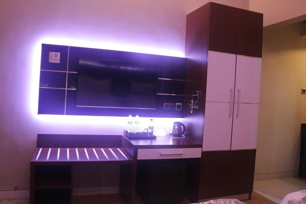 Malang City Boulevard Homestay Екстериор снимка