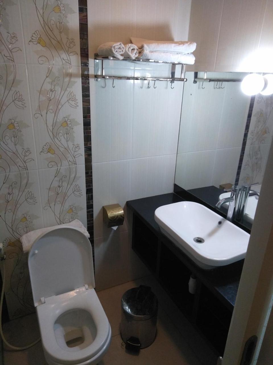 Malang City Boulevard Homestay Екстериор снимка
