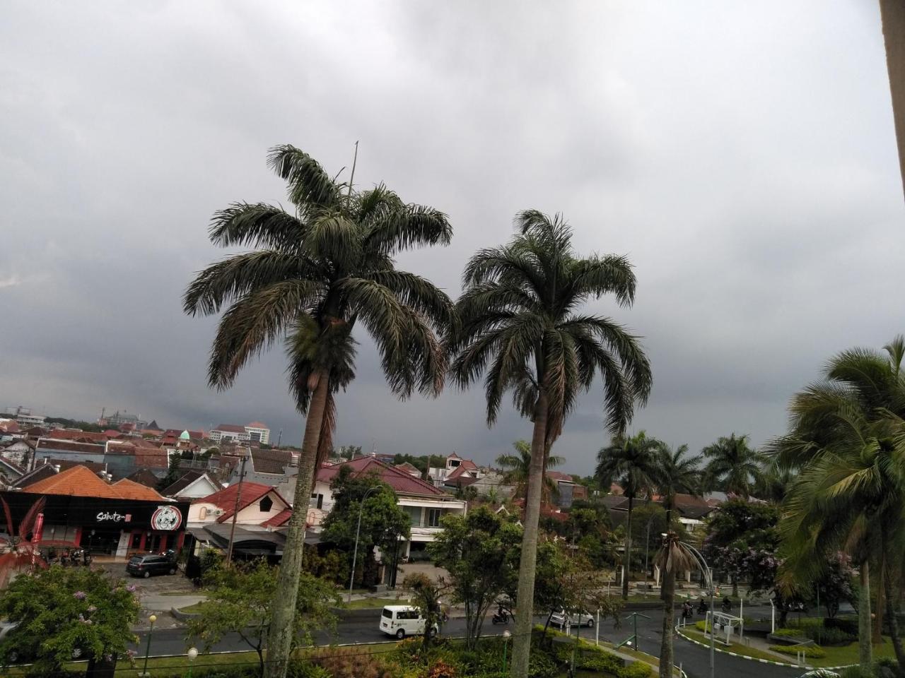 Malang City Boulevard Homestay Екстериор снимка
