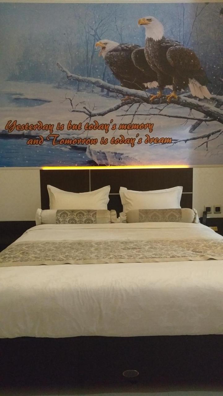 Malang City Boulevard Homestay Екстериор снимка